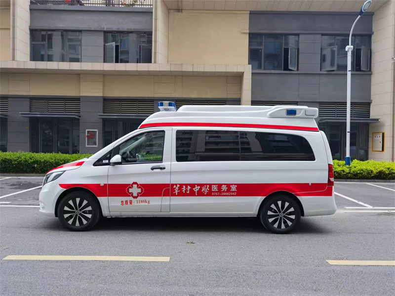 華通牌奔馳新威霆