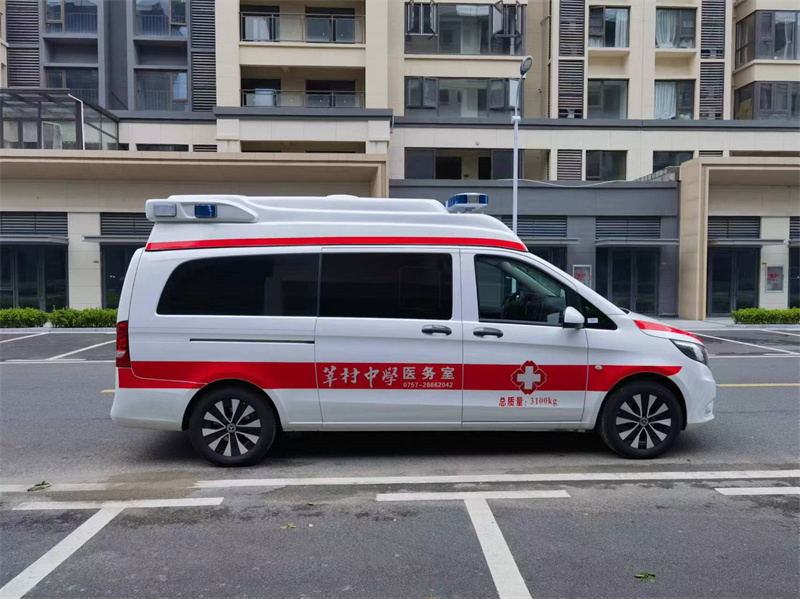華通牌奔馳新威霆