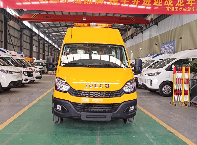 依維柯歐盛救險車（氣防車）